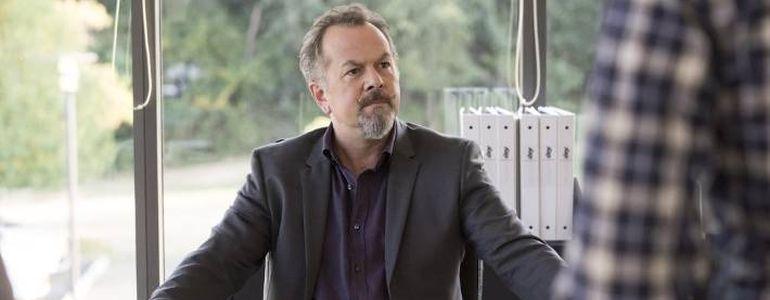 Breaking Bad Star David Costabile wins Stars CALL for Action Charity Tournament for $100,000