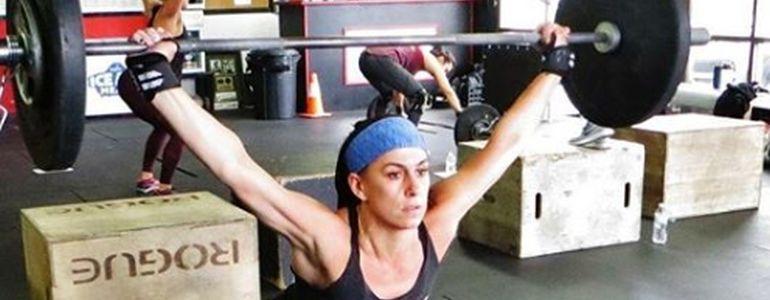 Danielle Moon and Lily Kiletto in $2k Weightlifting Prop Bet Danielle Moon and Lily Kiletto in $2k Weightlifting Prop Bet