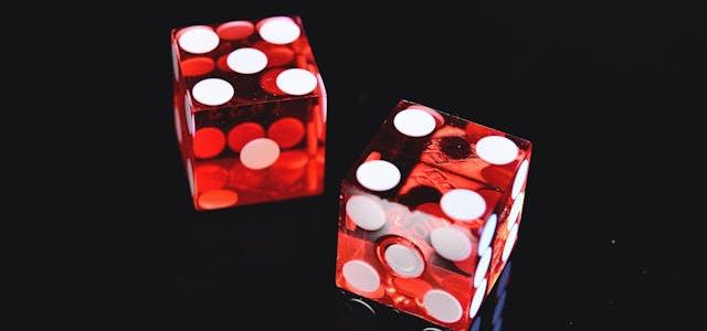 Gambling dices