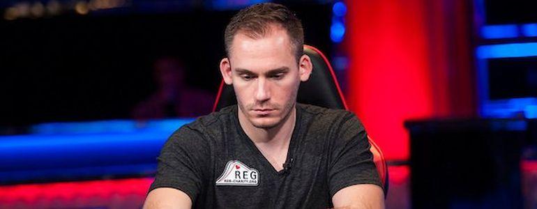 Justin Bonomo Wins $185,965 in $10k WSOP Heads Up Championship