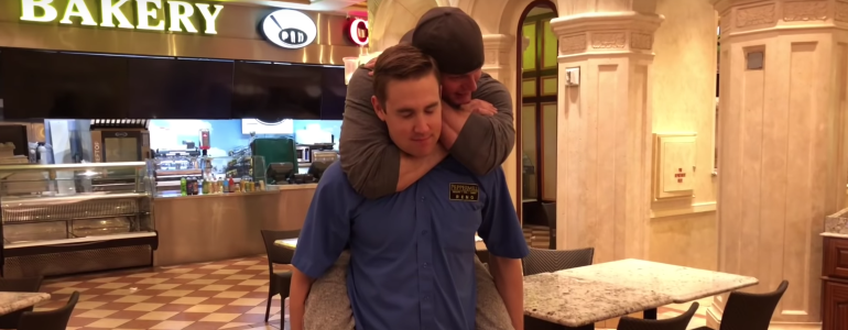 Poker Pro Uses JuJitsu Skills to Stop Venetian Casino Assault Poker Pro Uses JuJitsu Skills to Stop Venetian Casino Assault