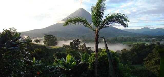 Costa Rica volcano