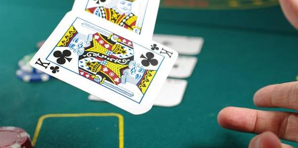 top-poker-tips-around-confidence-and-str