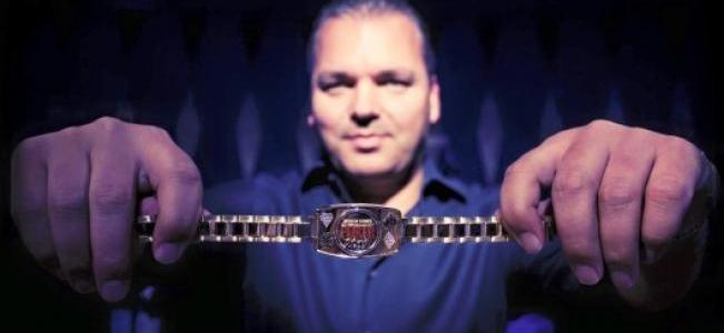 $10k PLO WSOP Bracelet Stolen From Player's Home $10k PLO WSOP Bracelet Stolen From Player's Home