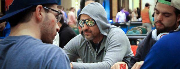 Should Pro Poker Have a Dress Code?