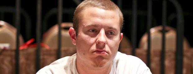 Hastings Quits Poker