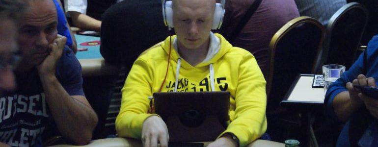 Damien Cooper Shows Off Insane Editing Skills In Latest VLOG Damien Cooper Shows Off Insane Editing Skills In Latest VLOG