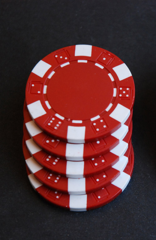 What is a Poker Straddle? And Should You Ever Straddle?